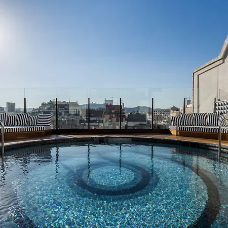 Mate Anna, Отель