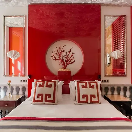 Mate Anna, 4* Barcelona